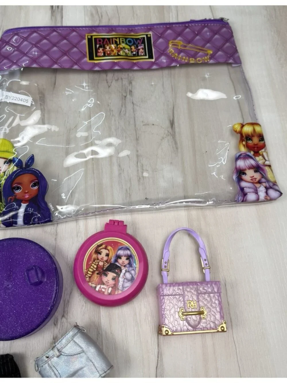 19pc Lot MGA Rainbow High Accessory & Toy Lot Shoes Belt Bag Skirt Stand Purse